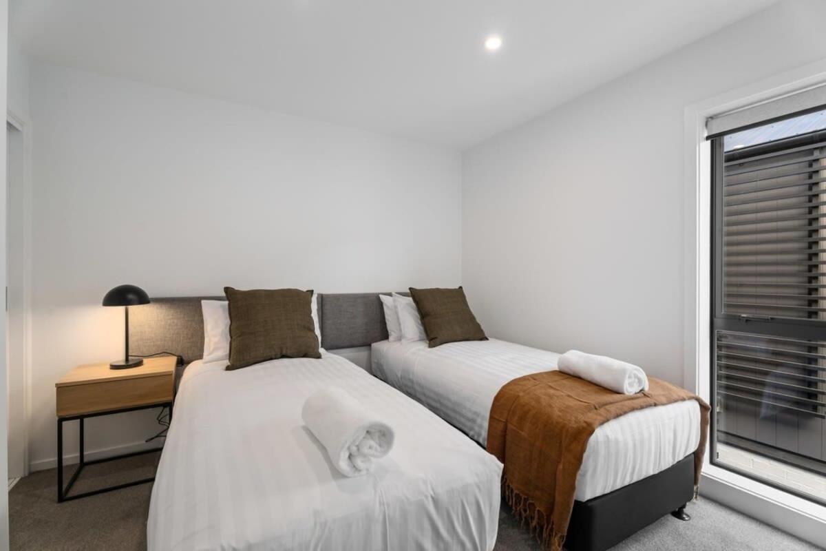 Alps And Lake Retreat Wanaka Albert Town Dış mekan fotoğraf